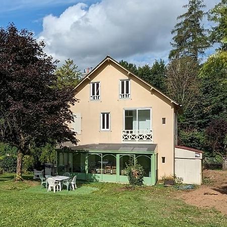 Maison Des Annees 30 - Vic-Sur-Cere - 14 Personnes Exteriér fotografie